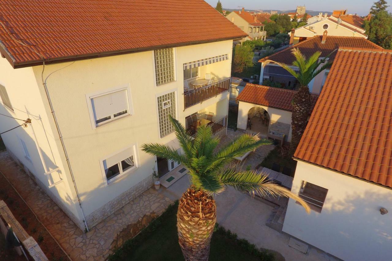 Apartments Zelic ザダル エクステリア 写真